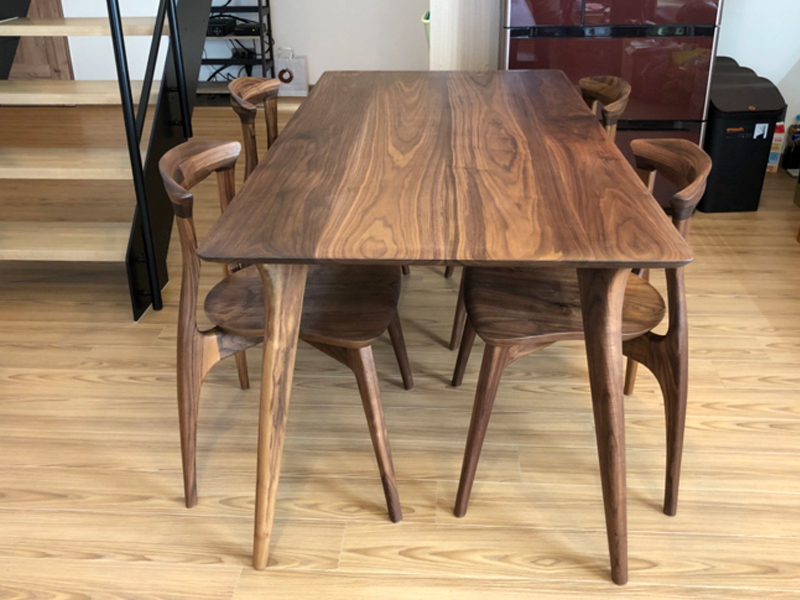 News : テーブル 椅子 | KOMA